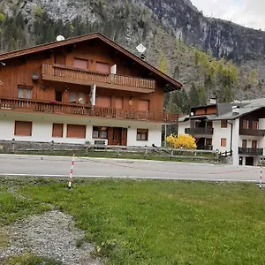  Appartamento Piano Terra - Marmolada - - Boscoverde Italia